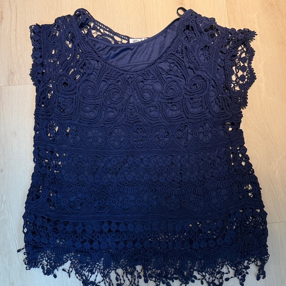 Ultra Pink Blue Crocheted Lined Top - Picture 1 of 6